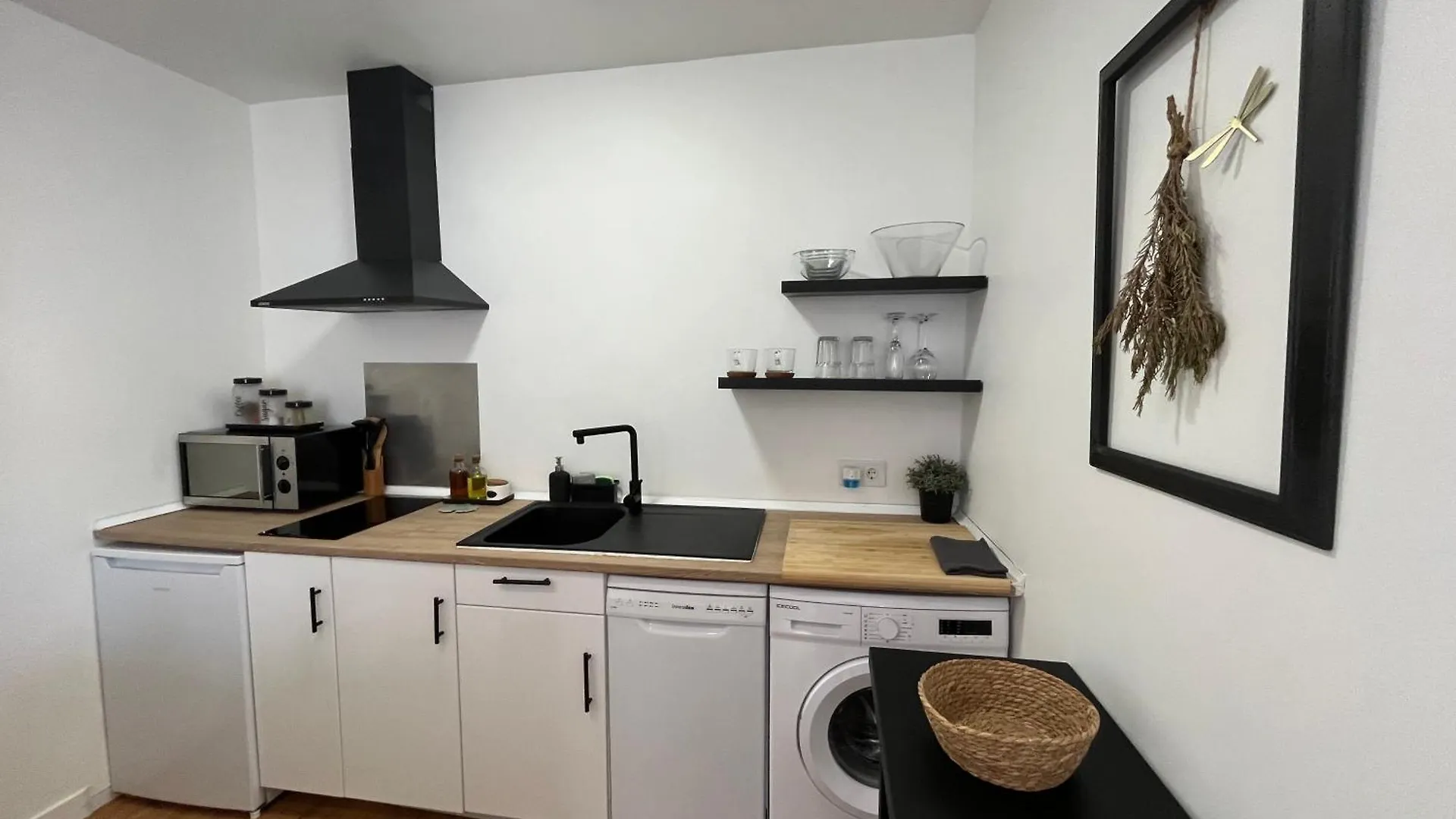 Estudio A 10 Minutos Del Puerto Banus Estepona Apartment