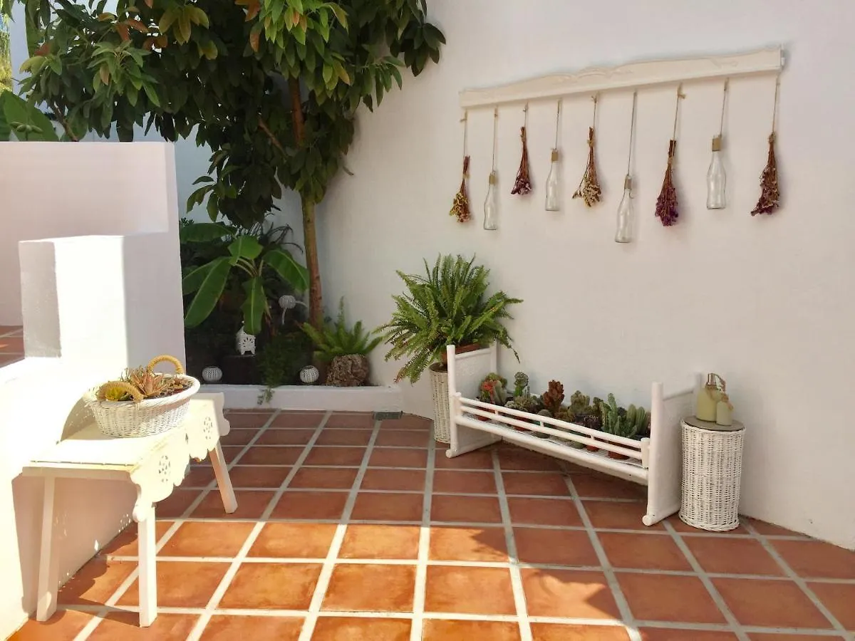 Estudio A 10 Minutos Del Puerto Banus Estepona 0*,